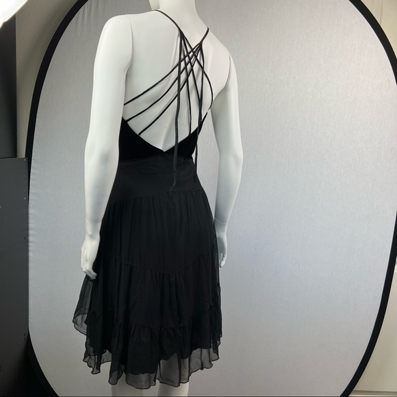 ❗️SOLD❗️NWT Bebe Velvet & Silk Strappy Backless Busty Little Black Mini Dress - Picture 16 of 16